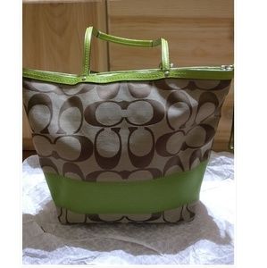 Coach 13549 Signature Khaki/Apple Stripe Tote